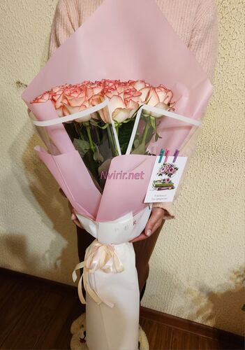 Նվերների Առաքում Հայաստանում, բարձրորակ հոլանդական վարդեր, Շուրջօրյա,