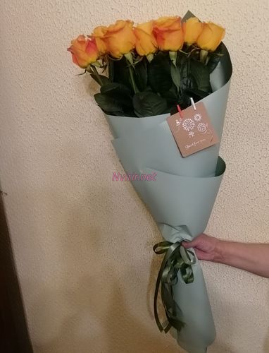 Պատվիրել ծաղիկներ և նվերներ առցանց, առաքում շուրջօրյա Երևանում և մարզե